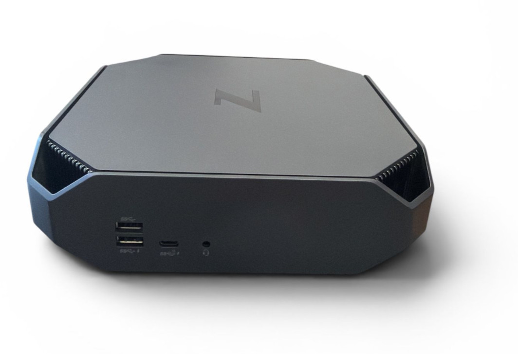HP Z2 Mini G4 Workstation XEON E-2104G 16GB 512GB Quadro P600 Win 11 Pro