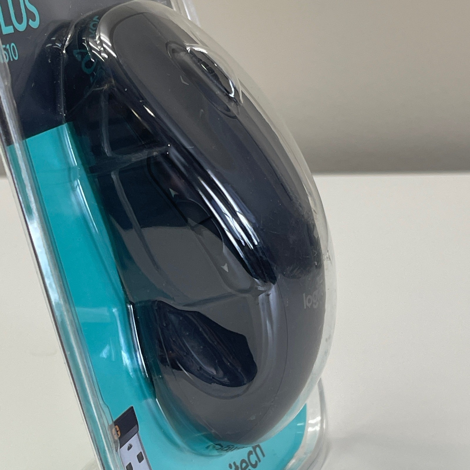 Logitech M510 Wireless Mouse Control Plus Graphite Gray 910-001822 NEW