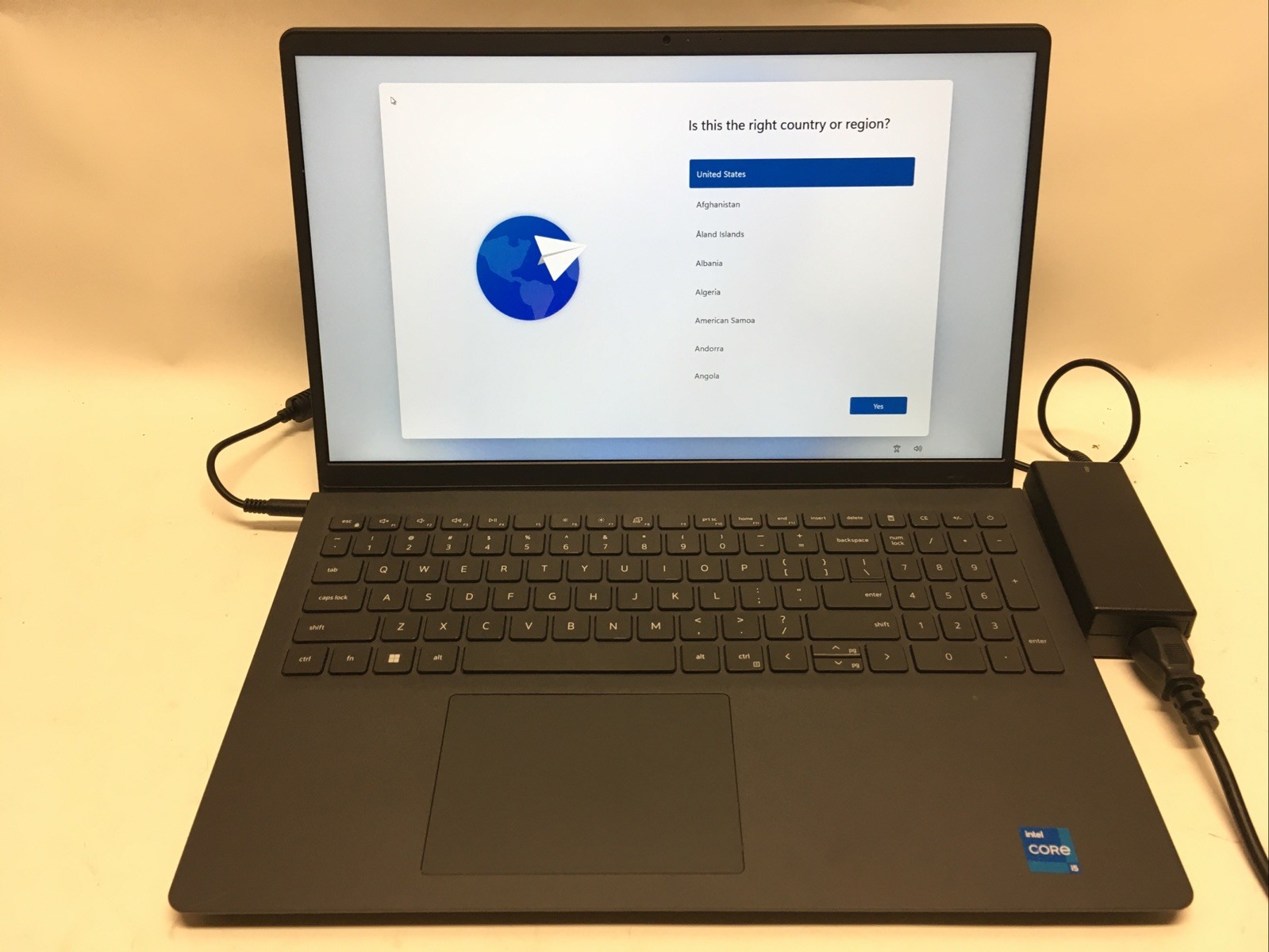 Dell Inspiron 15 3511 SSD 256GB + HDD 1TB Core i5-1135G7 2.40GHz RAM 8GB Win 11