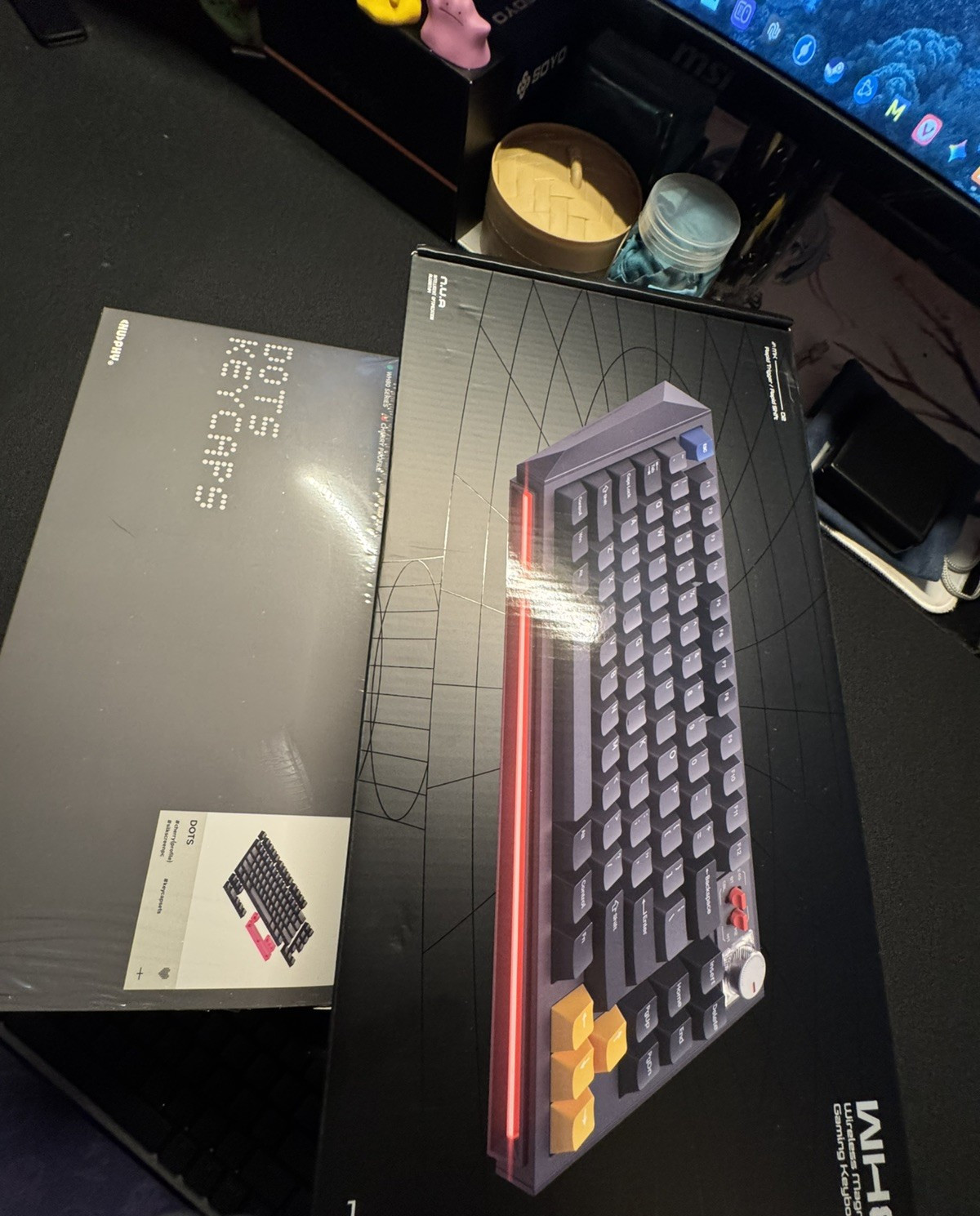 NuPhy WH80 Wireless Magnetic Gaming Keyboard HE 80% Black Open Box Dot Keycaps