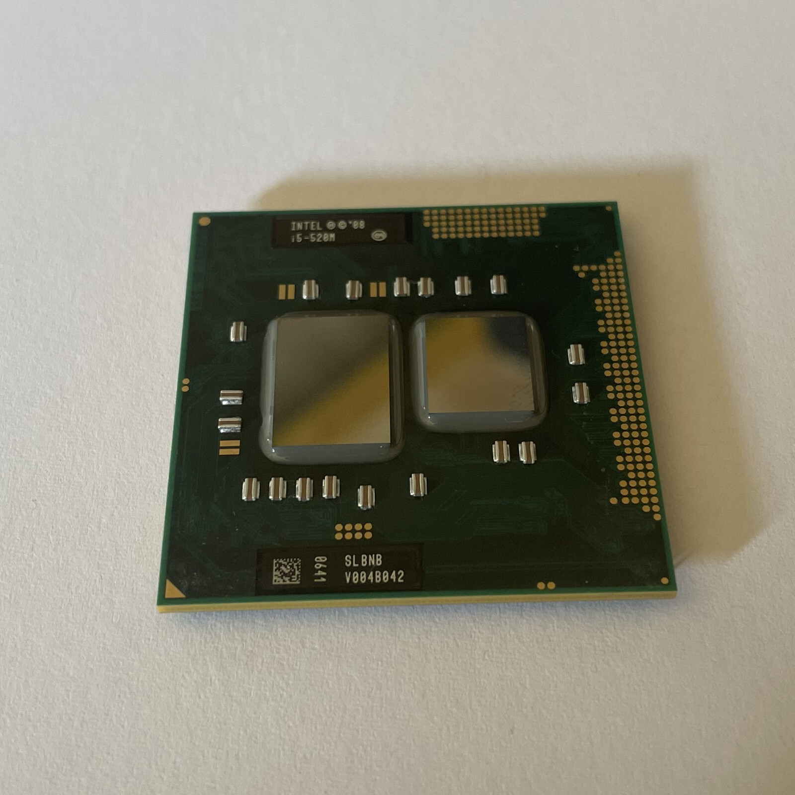 Intel Core i5-520M Processor 2.4 GHz 3M Cache L3 2.5 GT/s Socket G1 CPU SLBNB