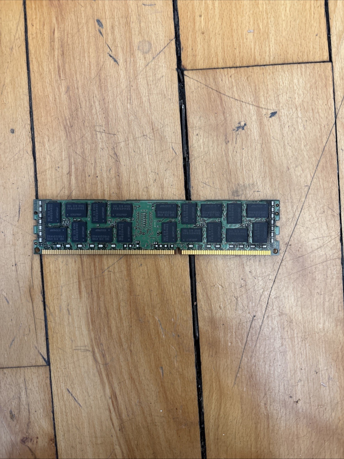 Actica ACT8GHR72Q4H1333S 8GB PC-10600 2Rx4 DDR3 SDRAM ECC Memory Module
