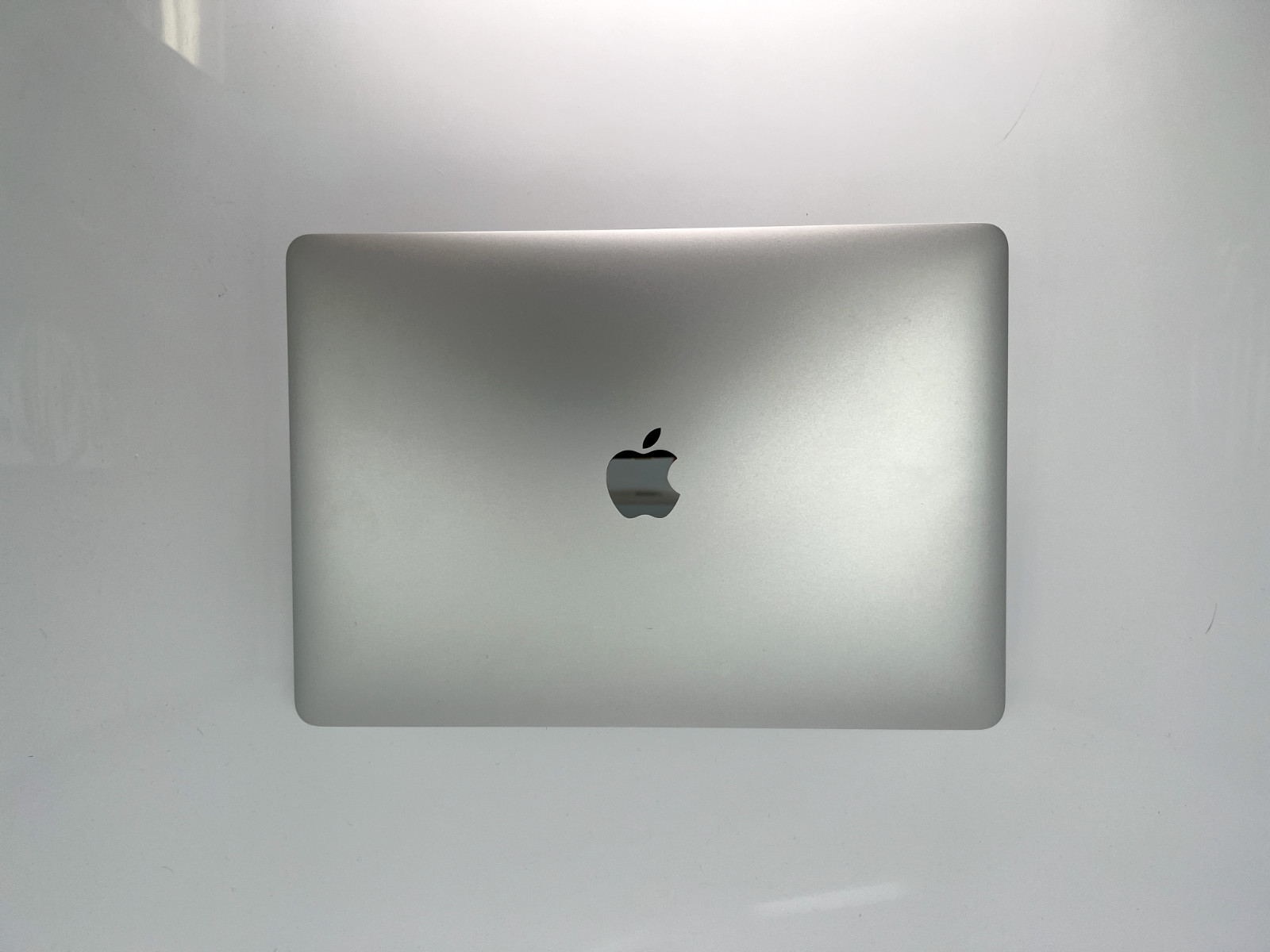 Apple MacBook Pro 13in 2017 2.3GHz intel i5 8GB RAM For Parts Only No Returns