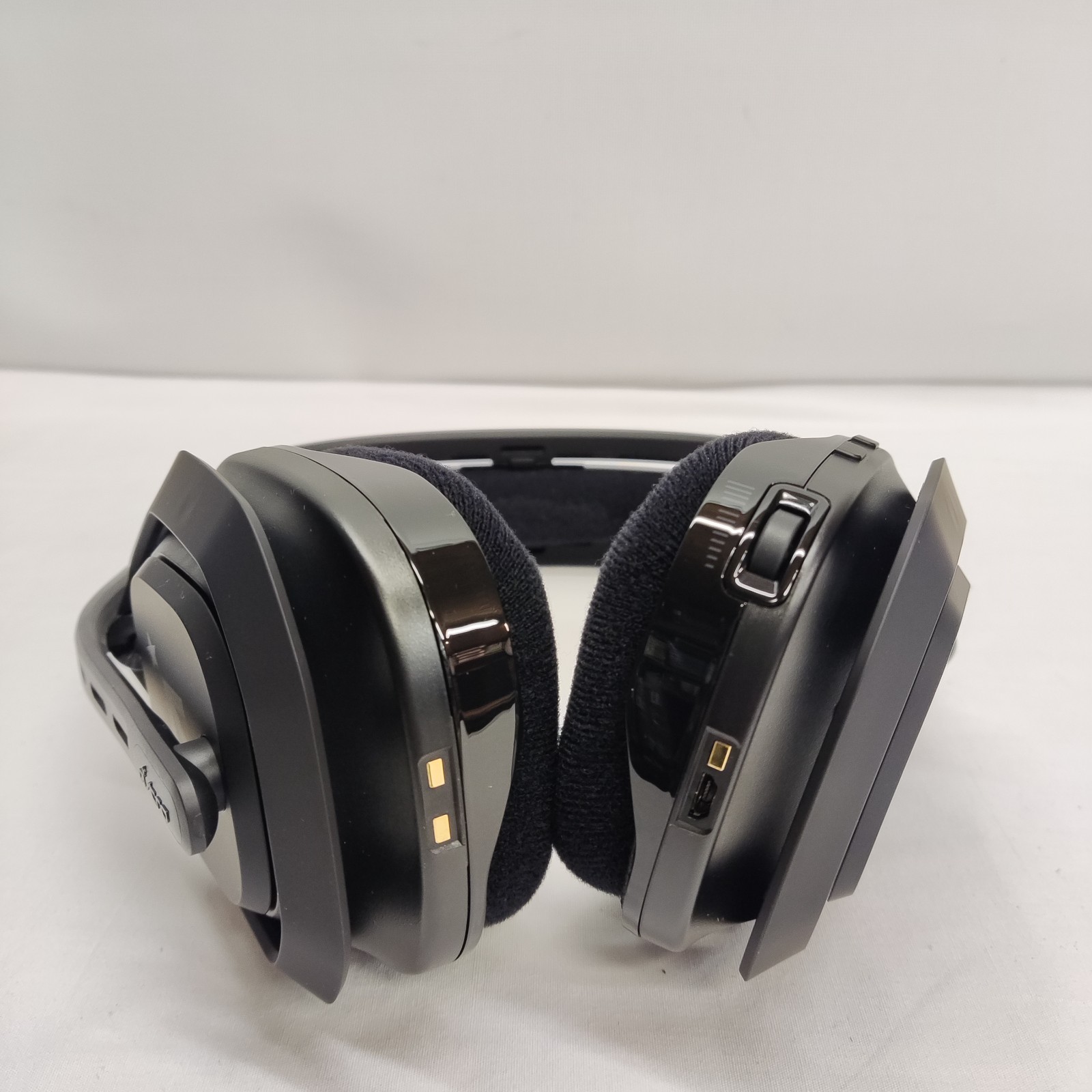 LOGITECH ASTRO A50 LIGHTSPEED WIRELESS GAMING HEADPHONES HEADSET PC PLAYSTATION