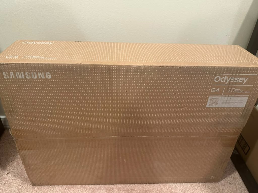 Samsung Odyssey G4 24.5″ FHD IPS 1ms 240Hz G-Sync Gaming Monitor, Black