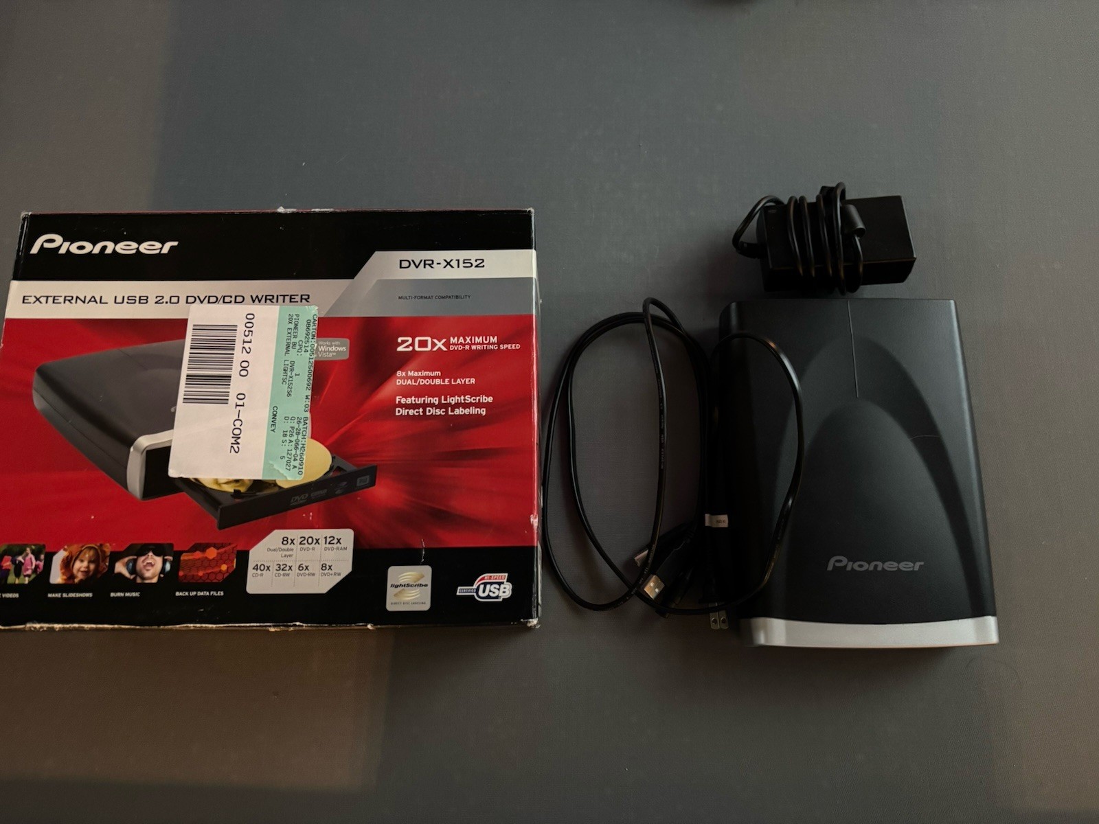 Pioneer External USB 2.0 DVD/CD Writer DVR-X152