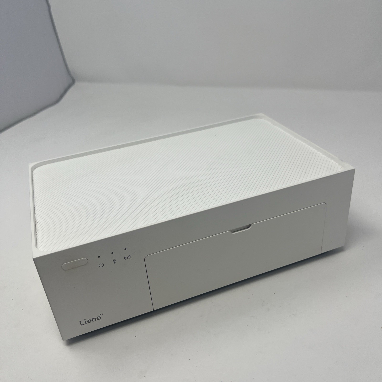 Liene Amber Series M100 instant 6″ photo printer DHP513 No Power Cord Untested