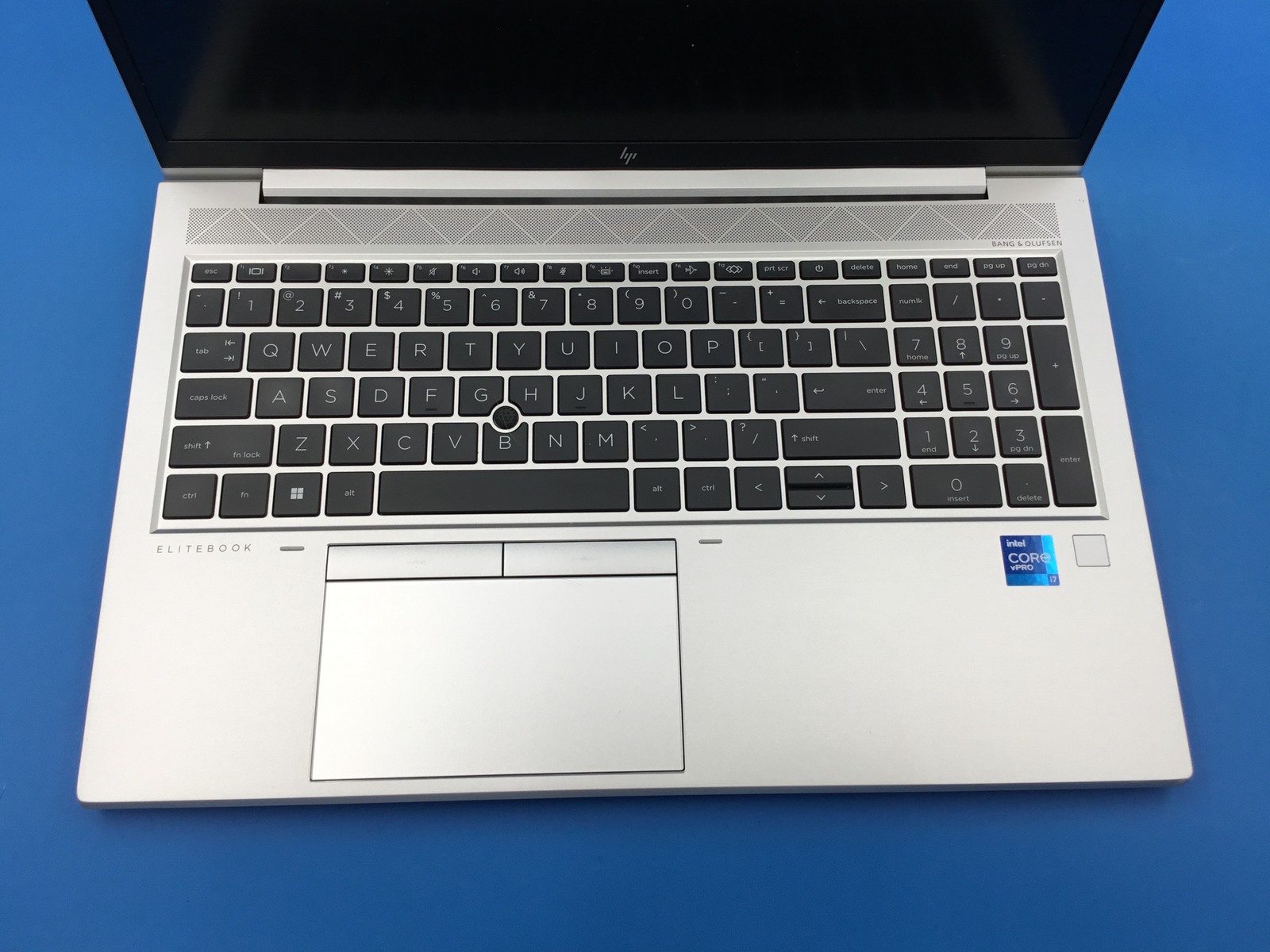 HP Elitebook 850 G8 LAPTOP 15.6″ I7-1185G7@3.00 8GB 256SSD BT BKLIT WEBCAM FHD