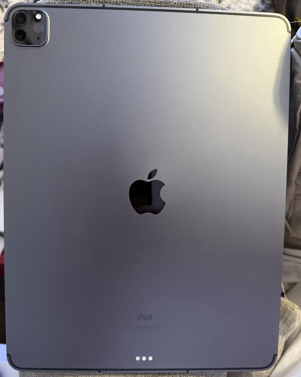 Apple iPad Pro 12.9 5th Gen 512GB Wi‑Fi + 5G Gray Tablet For Parts