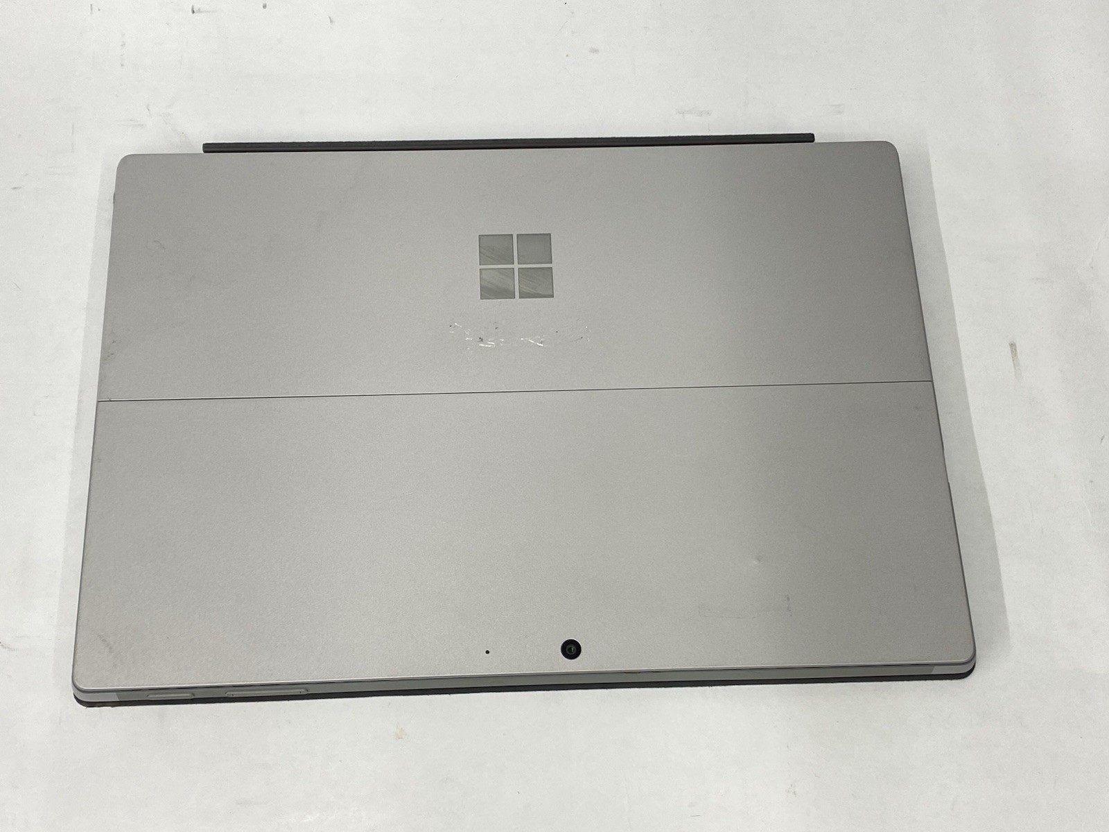 Microsoft Surface Pro 7 – Grade B – Touch – i7-1065G7 – 16GB – 256SSD – W11P