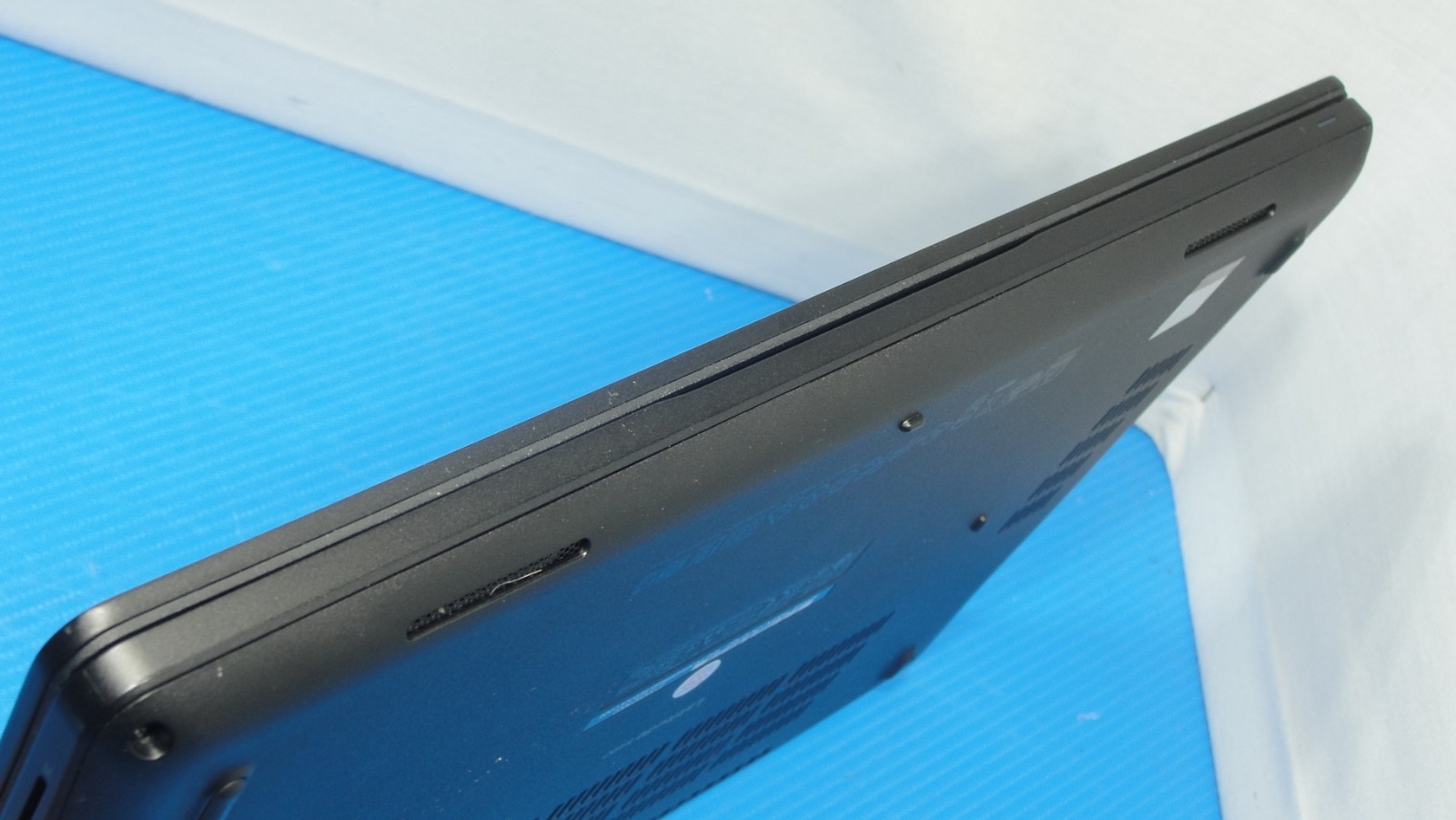 Dell Latitude 5490 14″ HD Intel Core i5-8350U 1.7GHz 8GB 256GB SSD Win11Pro + PA