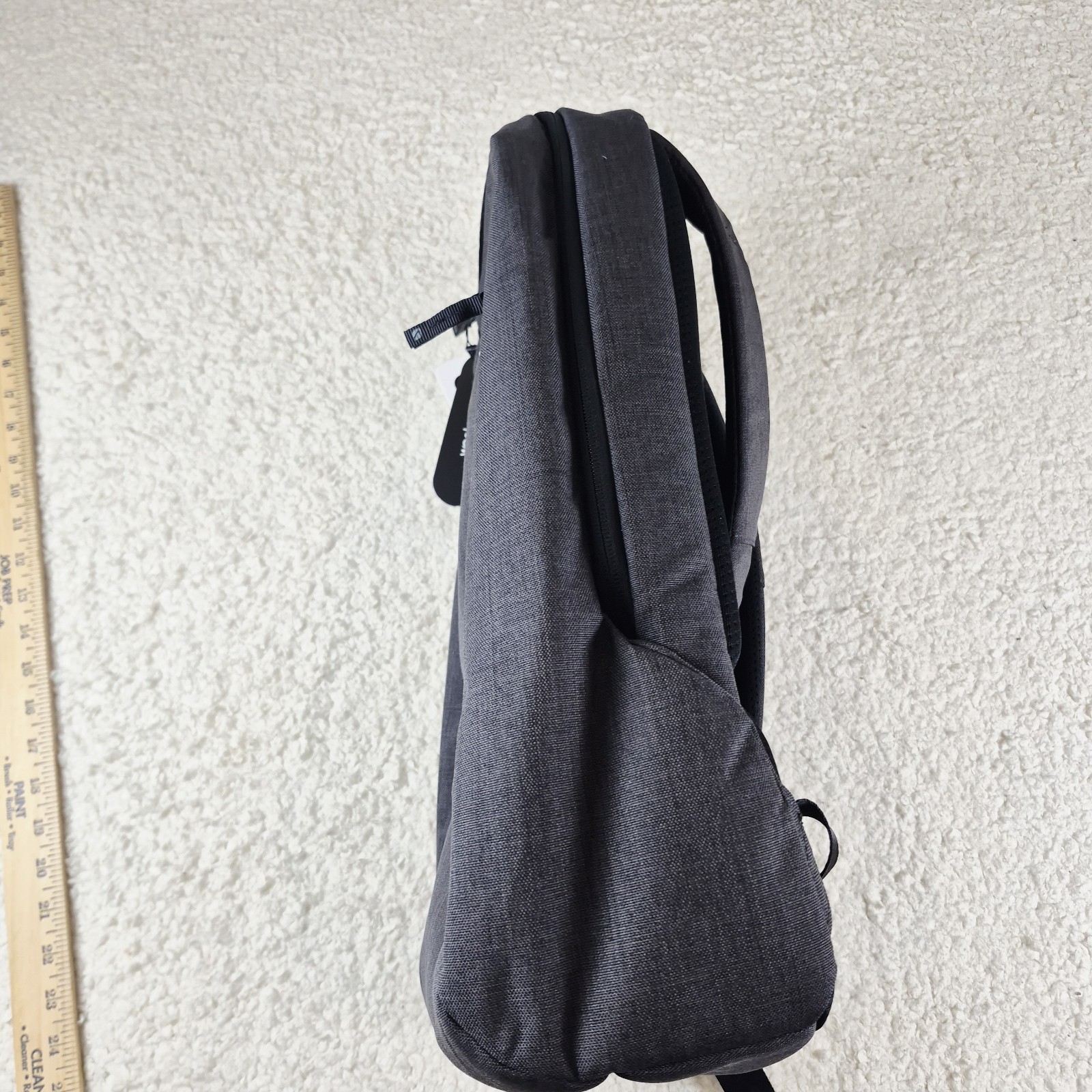 Incase ICON 16″ Backpack, Icon Lite Pack with Woolenex Black NWT