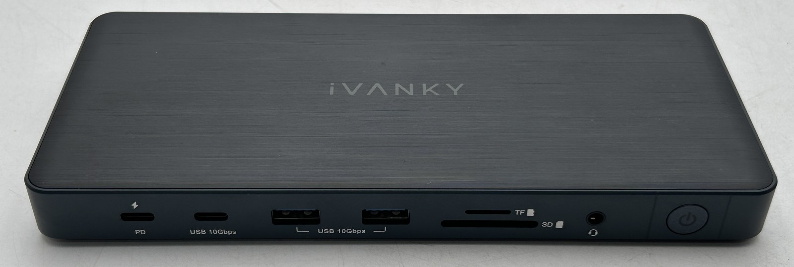 IVANKY FusionDock Pro 14-in-1 Dock Black