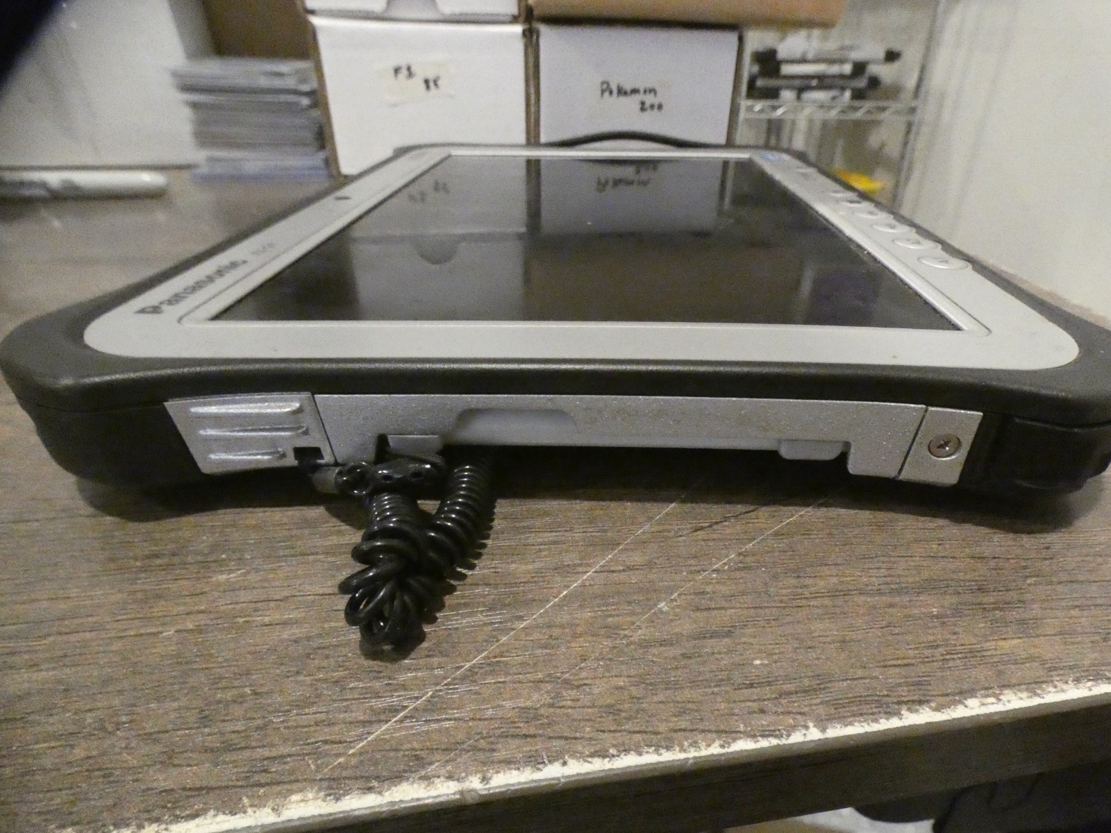 Panasonic FZ-G1 Rugged Toughpad Tablet FZ-G1AAHGFLM i5-3437U 1.90GHZ 8 GB 128GB