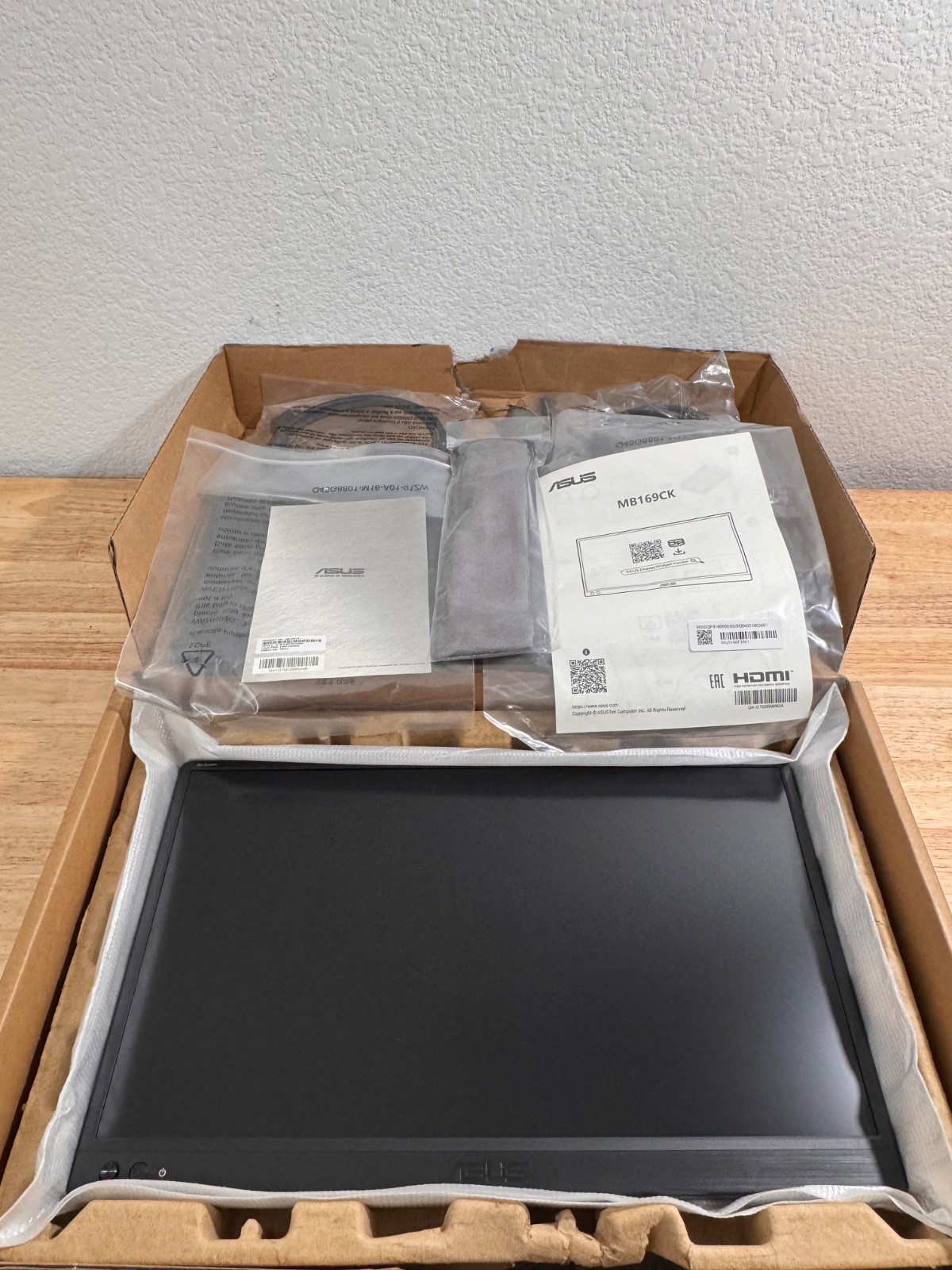 *Read* Asus ZenScreen MB169CK 16″ Full HD LED Monitor 16:9 *NEW -See Box*