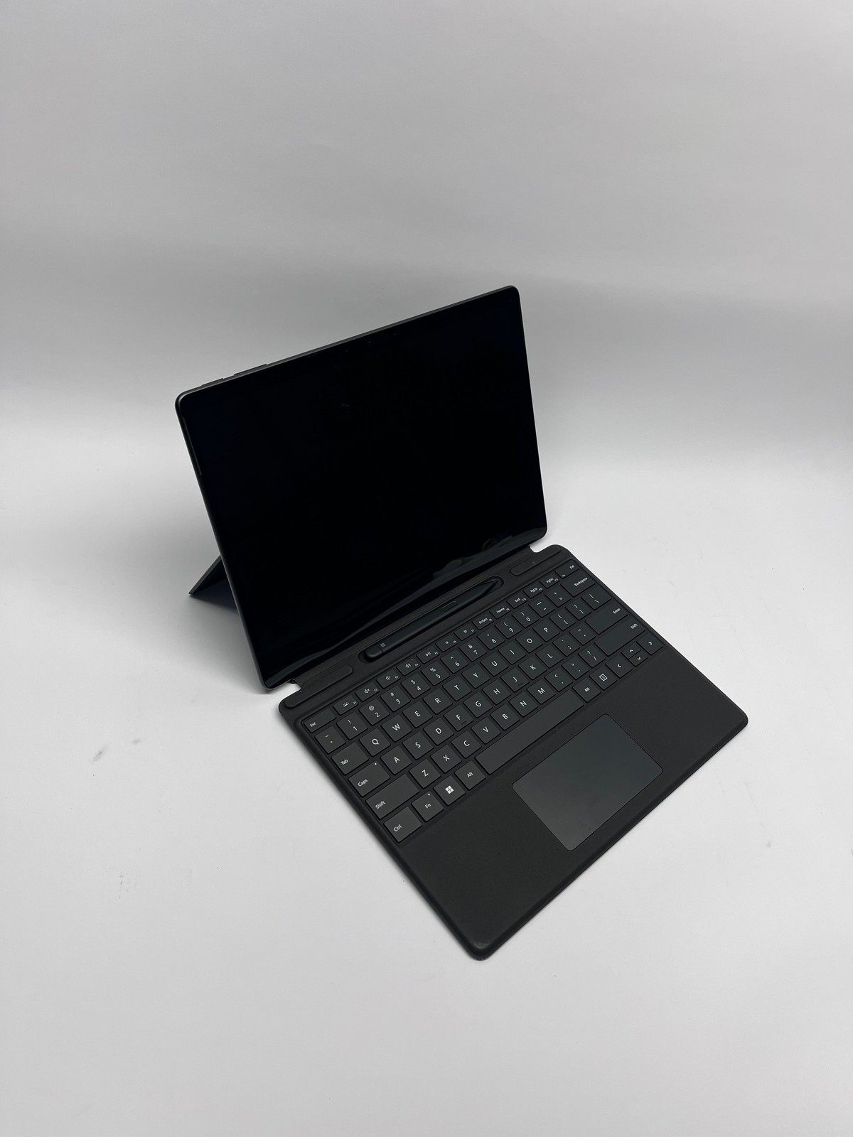 Microsoft Surface Pro 2038 12th Gen Intel(R) Core(TM) i7-1255U 512GB 16GB *