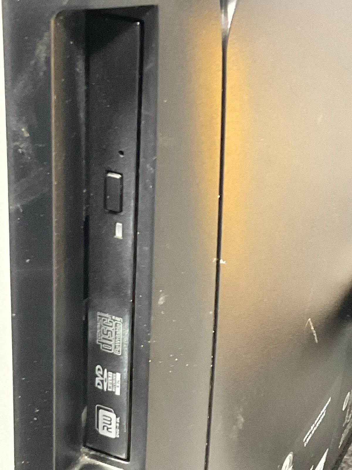 HP Pavilion 20-b014 20″ All-in-One Desktop PC Computer Used