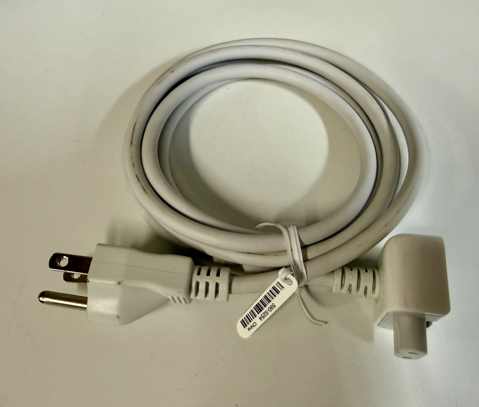 Genuine Original Apple Duckhead Two-Prong Plug with Extension Cord – MK122LL/A