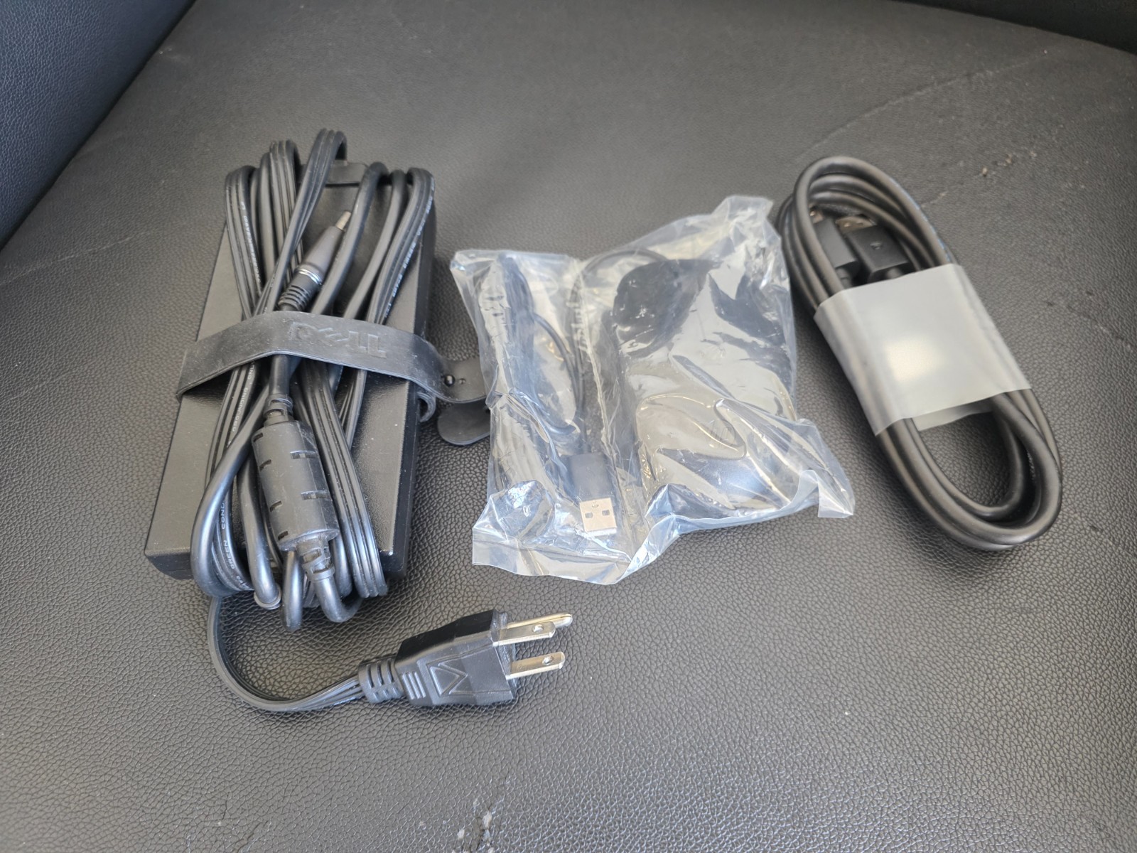 Dell OptiPlex Micro Plus 7020 i7-13700 16GB 512GB Win11 w/ KB Mouse HDMI
