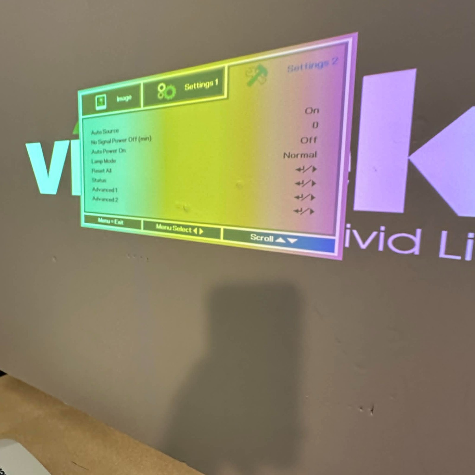 Vivitek DH758UST Full HD 1080p Ultra Short Throw Projector Tested Remote Works