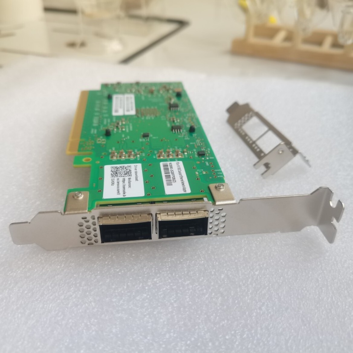 PCIe x16 dual port 100G QSFP28 Ethernet network adapter