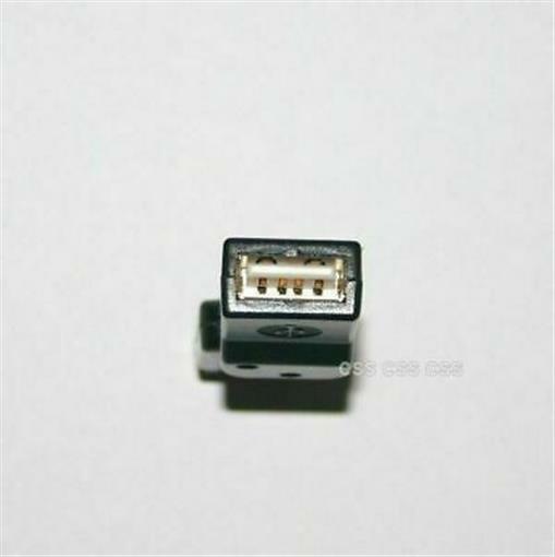 Radio Shack Swivel Angle USB Adapter Bends Rotates for Confined, Small Spaces!