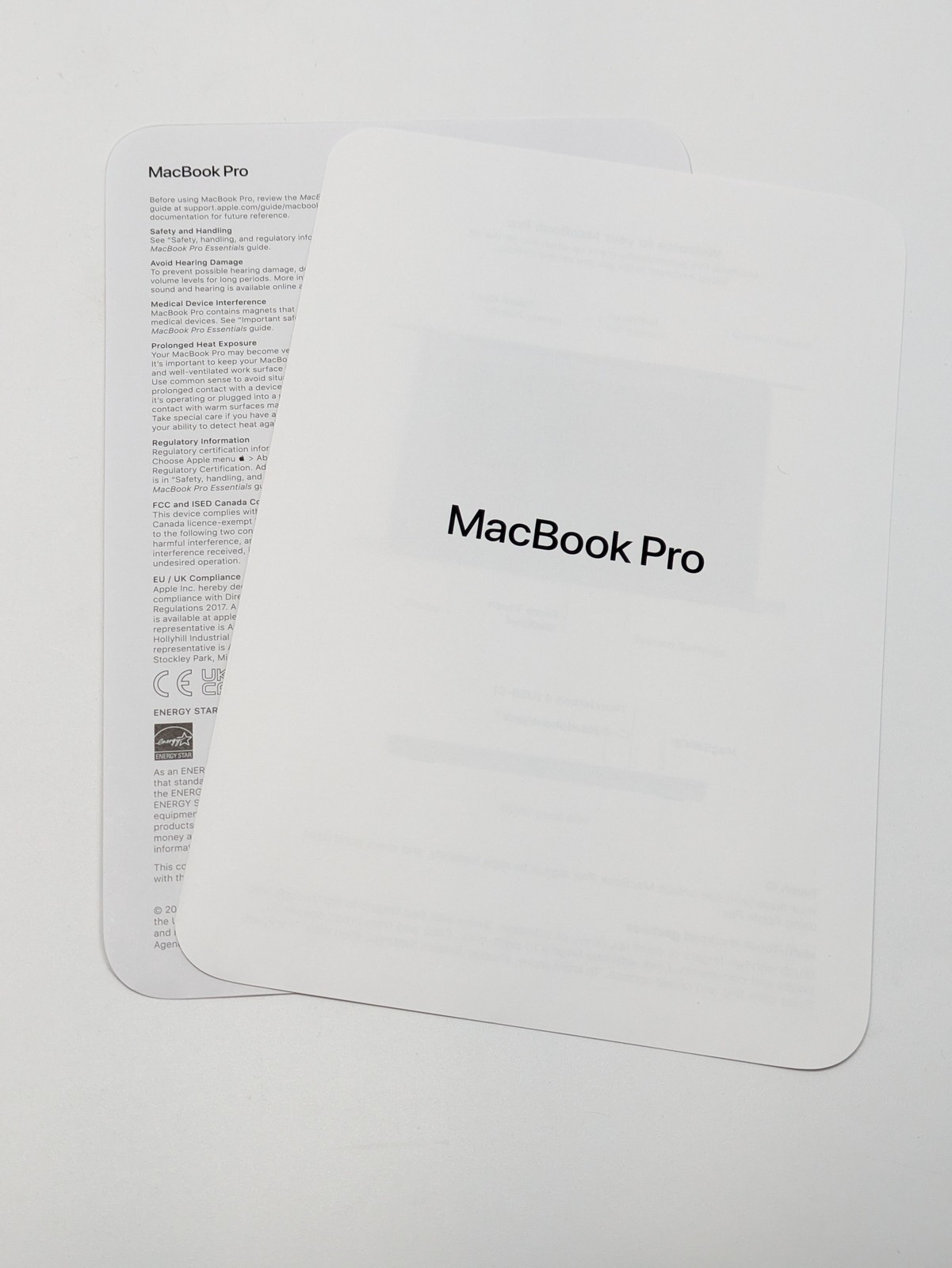 Apple MacBook Pro 2023 14.2″ M3 Pro 11C 512GB SSD 18GB RAM 14C GPU macOS *RFB*