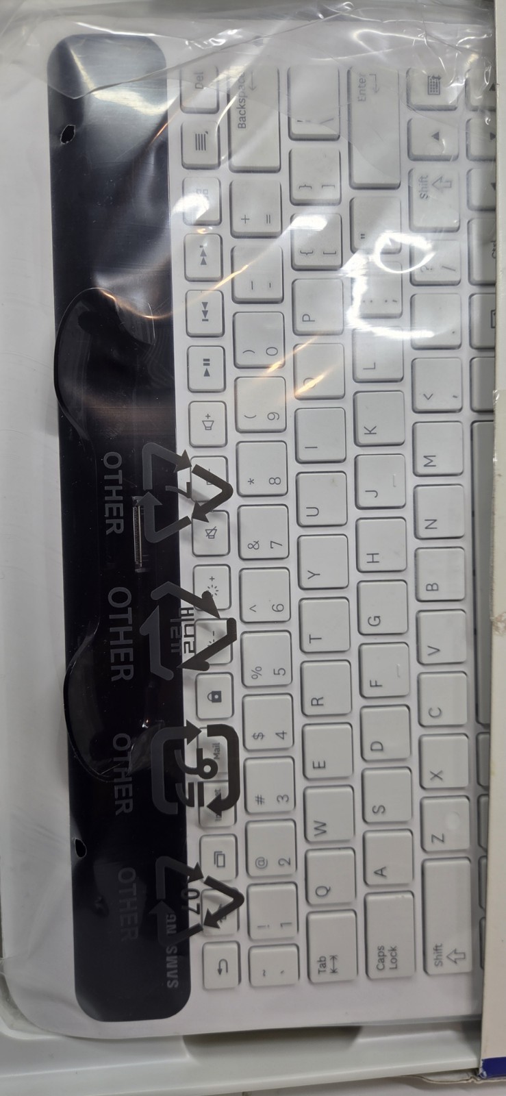 Samsung Galaxy Tab 2 7.0 Keyboard Dock (EKD-K11AWEGXAR) White Open Box