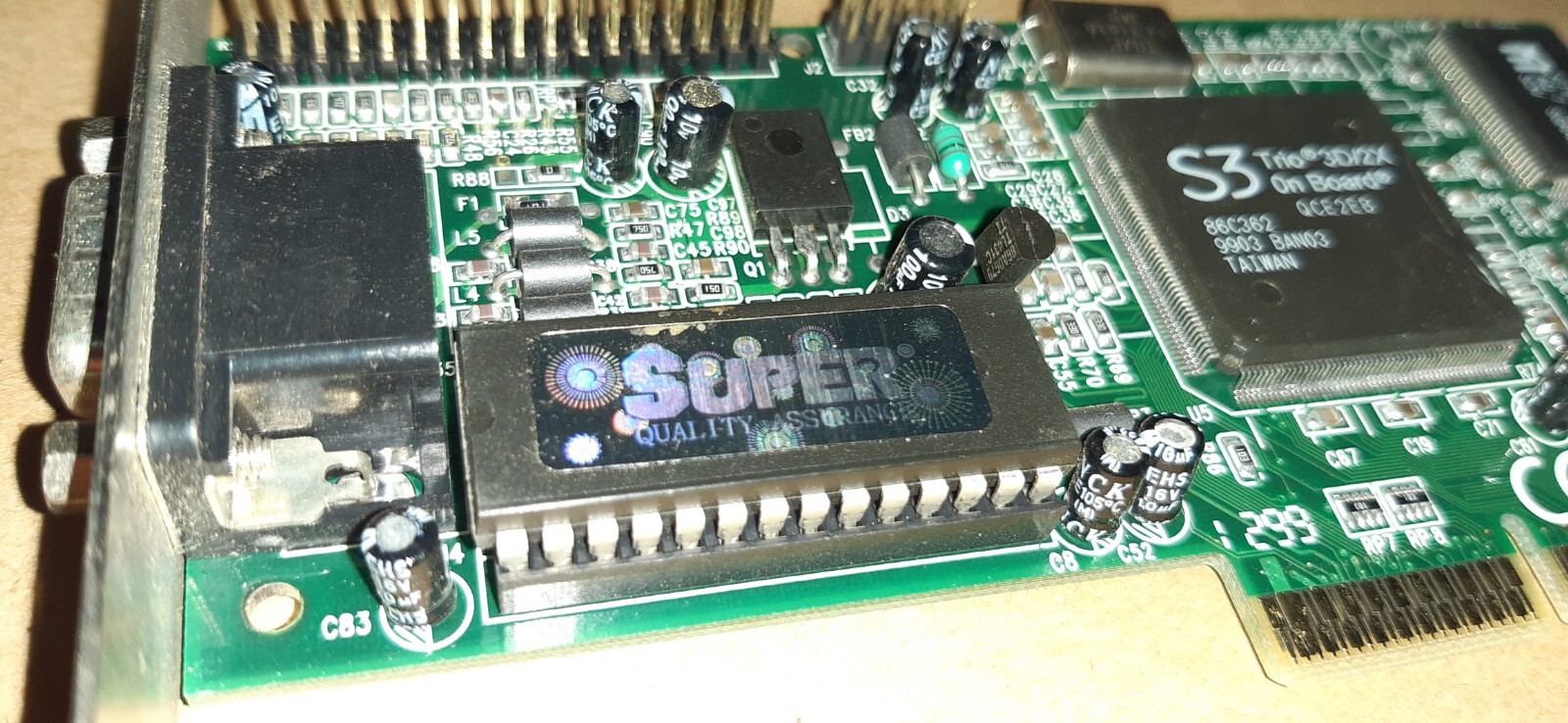 S3 TRIO 3D/2X ON BOARD AGP Video GRAPHICS CARD