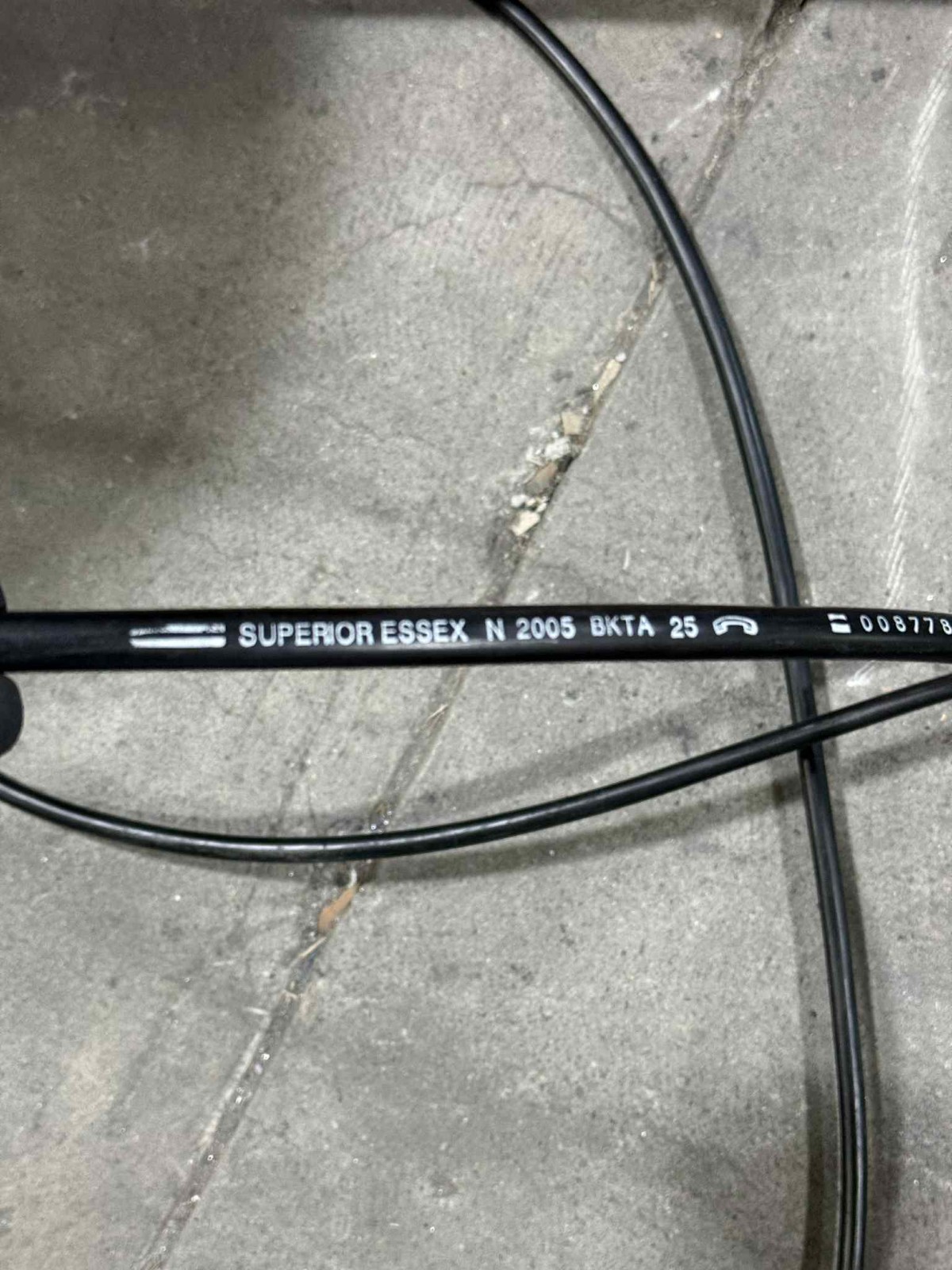 Essex Insulated CAT3 Riser CMR 25 Pair 26AWG Telco Trunk Backbone Cable 1000FT