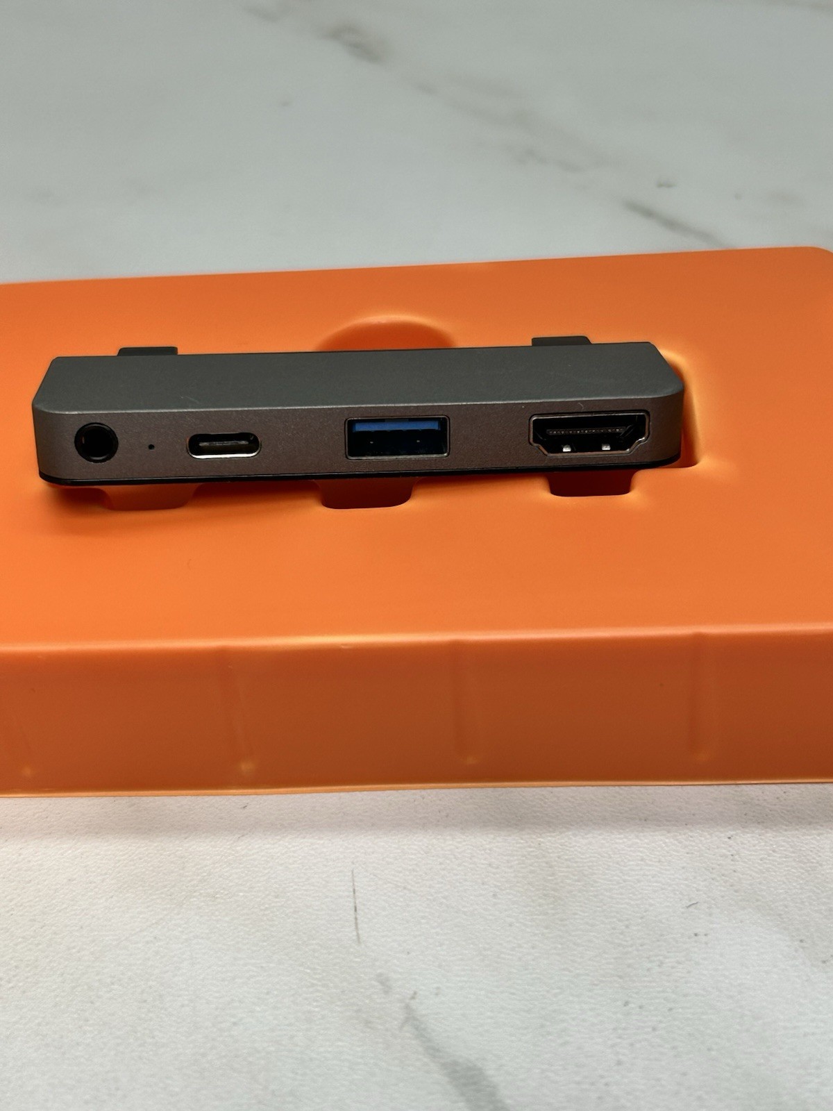 Hyper HyperDrive 4-in-1 USB-C Hub for iPad Pro 2018/2020, Space Gray