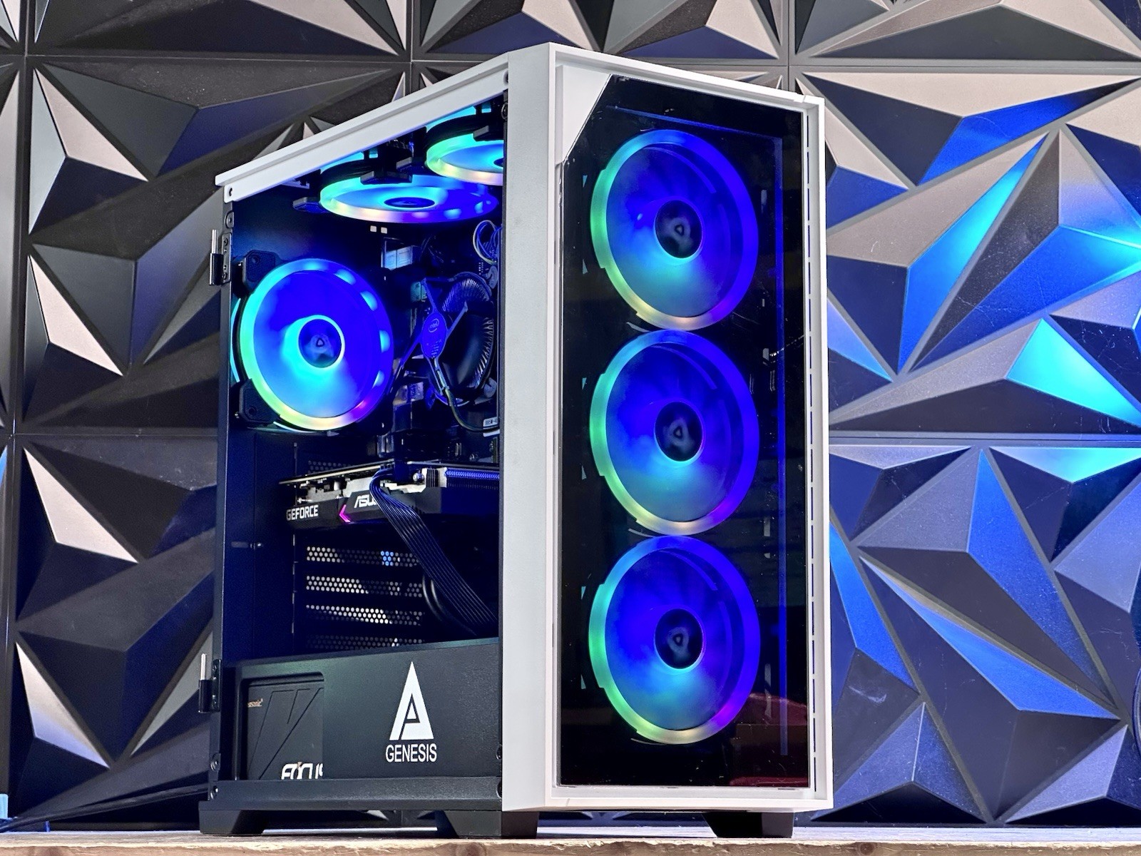 Ryzen 7 32 GB RAM, 2TB SSD Gaming Computer Desktop PC Nvidia RTX 5060