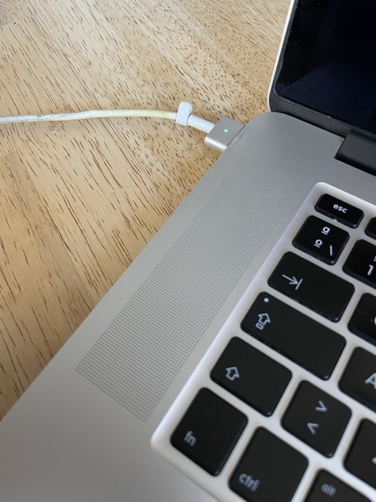 🍎 Apple Bundle – MacBook Pro 2013 | MacBook Air 2013 | iPad2 | AirPods+Acces