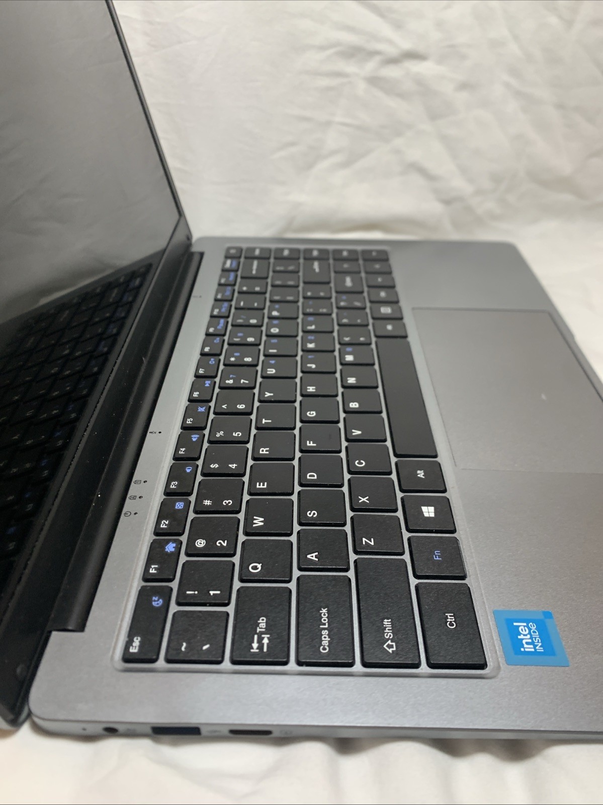 Bitecool Cosbook Intel NB147 Notebook Laptop For Parts / Repair Not Tested (A)