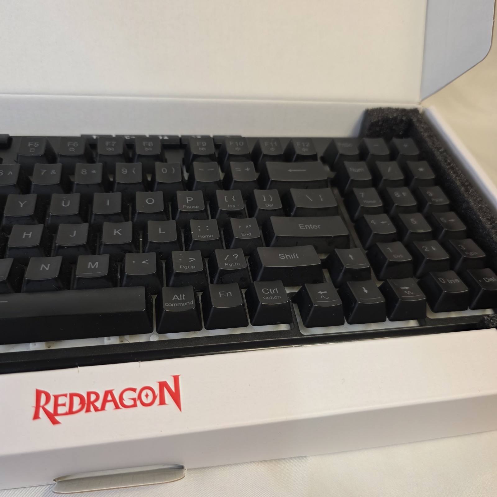 Red Dragon Varro Pro Black RGB Backlight Gaming Keyboard Excellent Condition