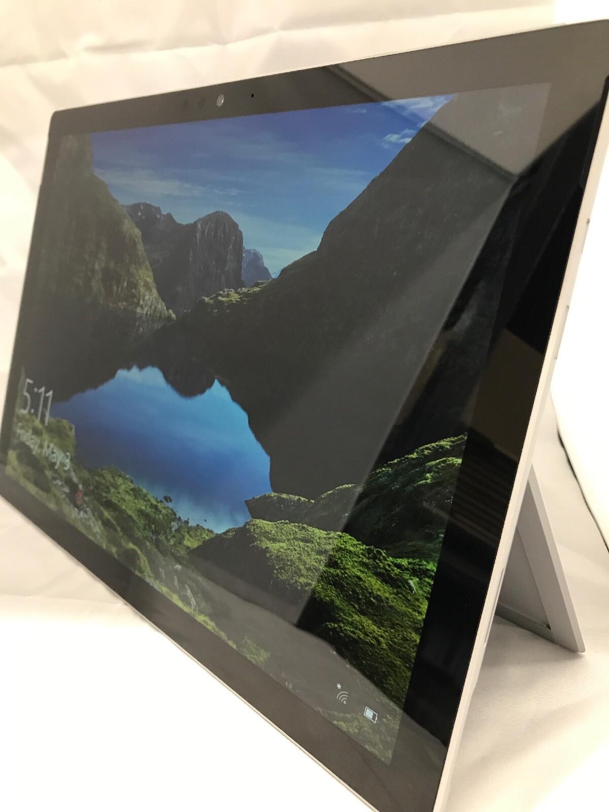 Microsoft Surface Pro 5 Model 1796 12.3 Intel 4GB/8GB/16gb 128-256-512GB-1TB