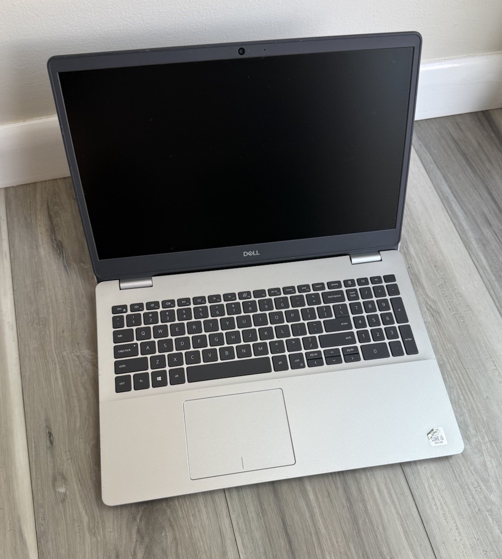 Dell Inspiron 5593 Intel Core i5-1035G1 8gb RAM NO SSD NO OS PARTS/REPAIR