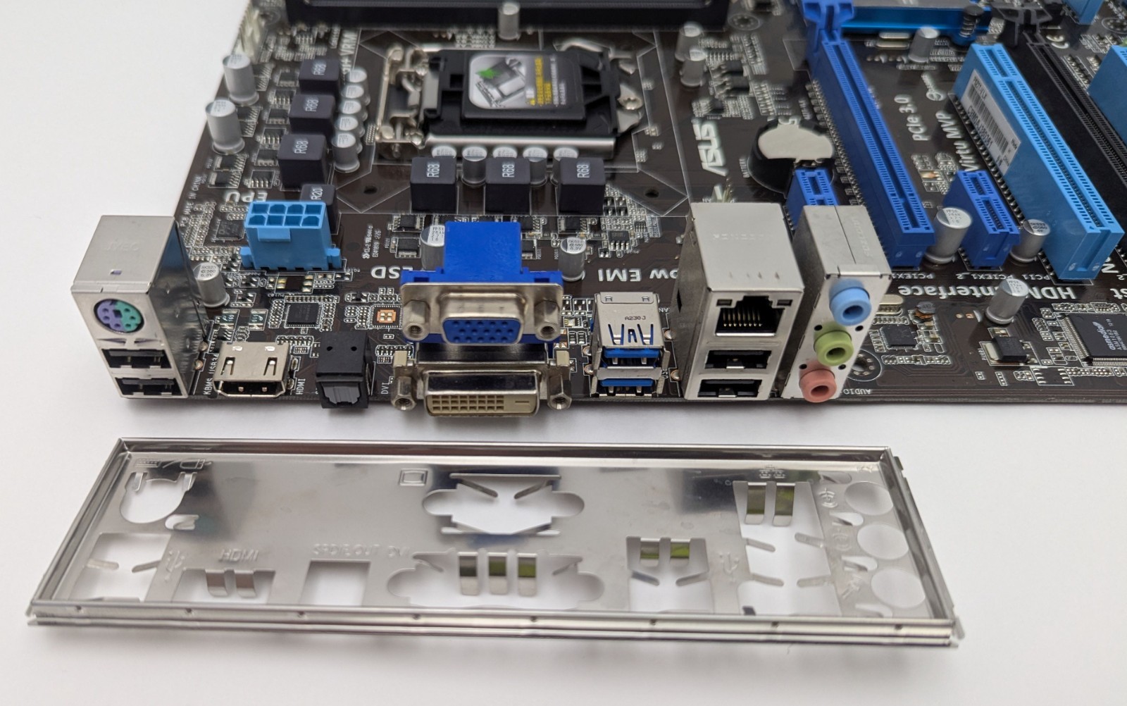 ASUS P8Z77-V LX ATX Desktop Motherboard LGA 1155/Socket H2 DDR3 SDRAM Intel Z77