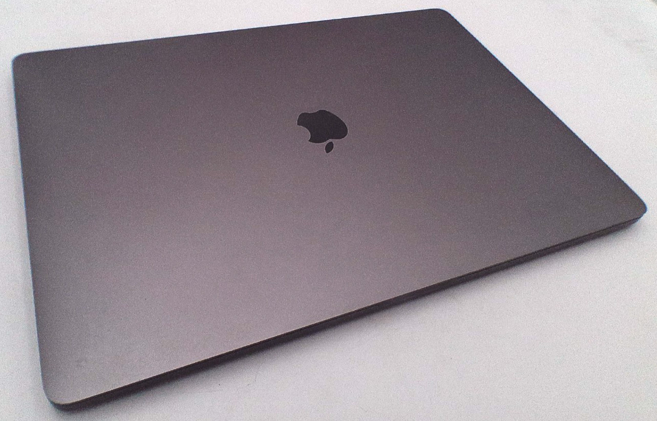 APPLE MACBOOK PRO A2141 16-INCH, 2019, i9-9980HK, 16GB, 1TB, 80% Battery