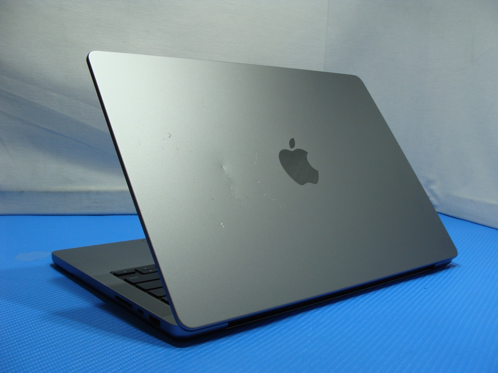 Apple Macbook Pro 14″2023 A2779 M2 Pro 10CPU/16GPU 3.49GHz 16GB 512GB OS Sequoia