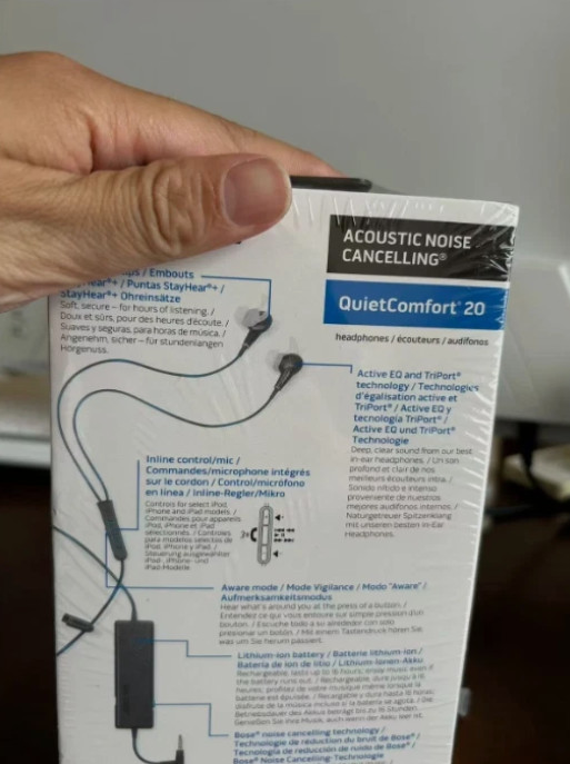 New Bos*e QuietComfort 20 Earbuds Noise Cancelling Headphones For iOS Black