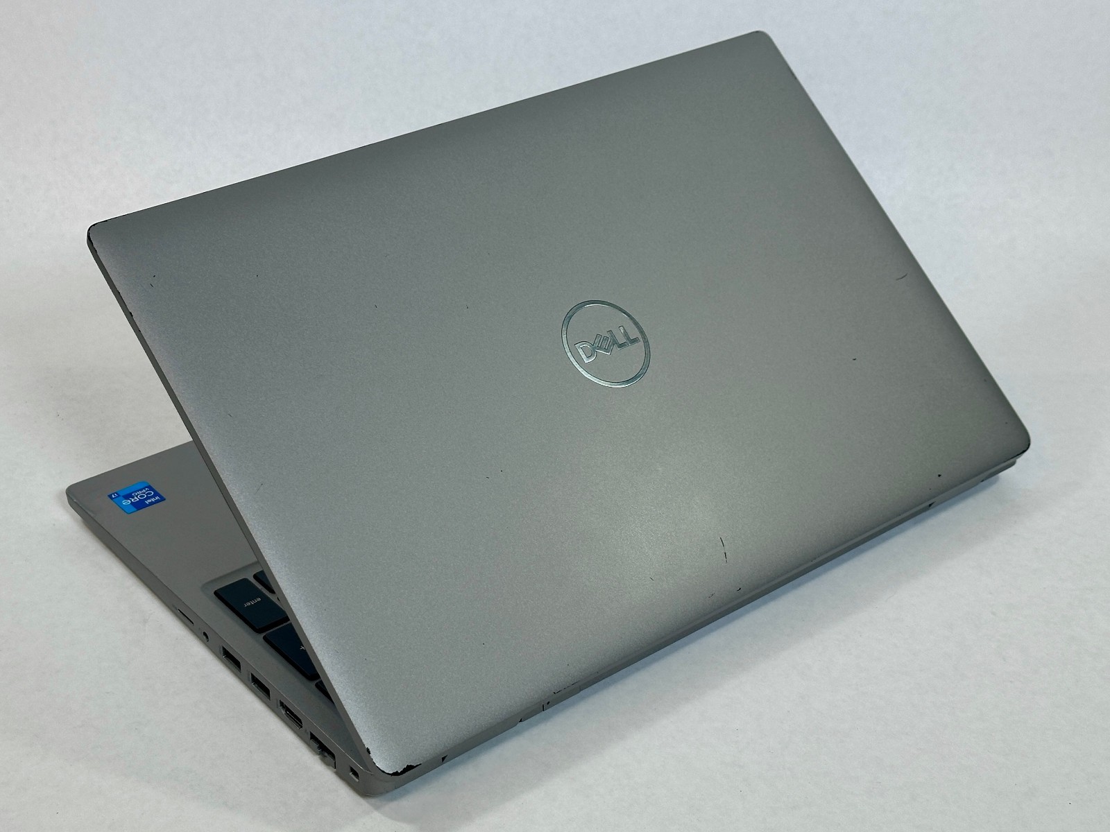 Dell Latitude 5520 15.6″ Laptop i7-1185G7 16GB RAM 512GB NVME Win11P – Worn