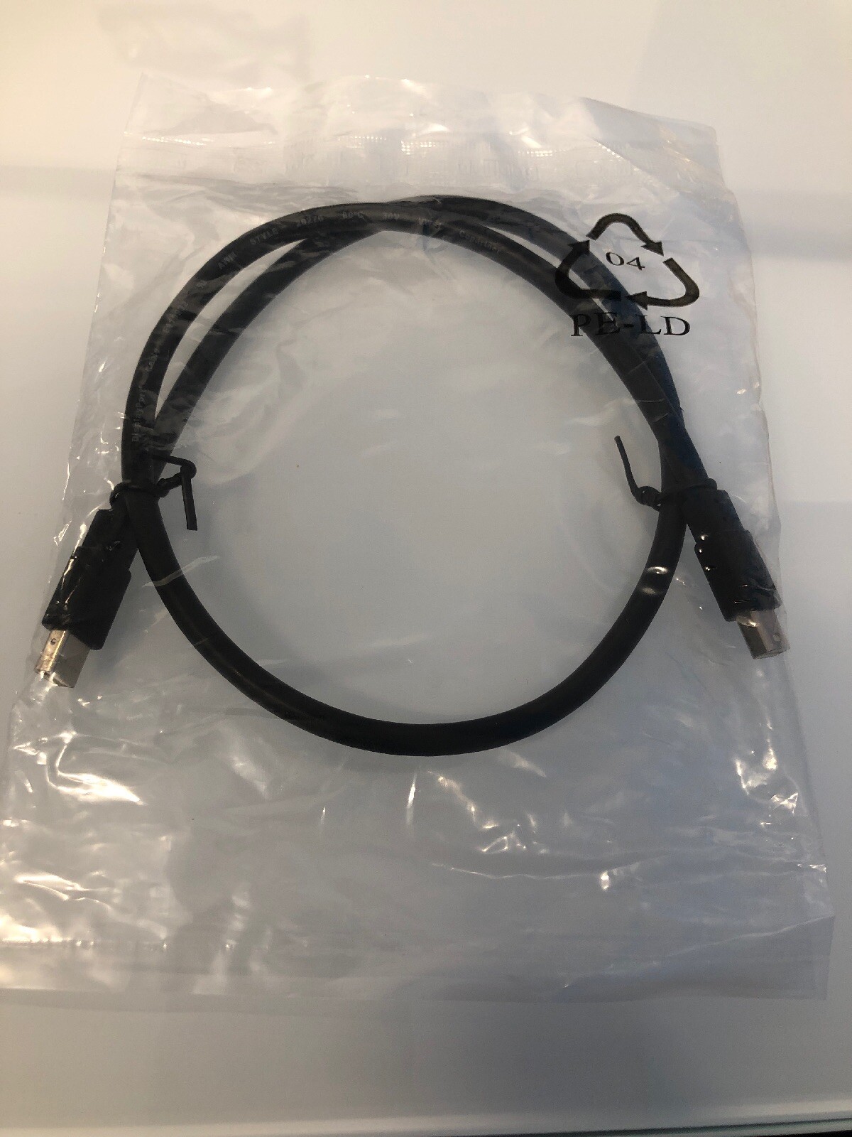 New Mini DisplayPort Male to Mini DP Male 15″