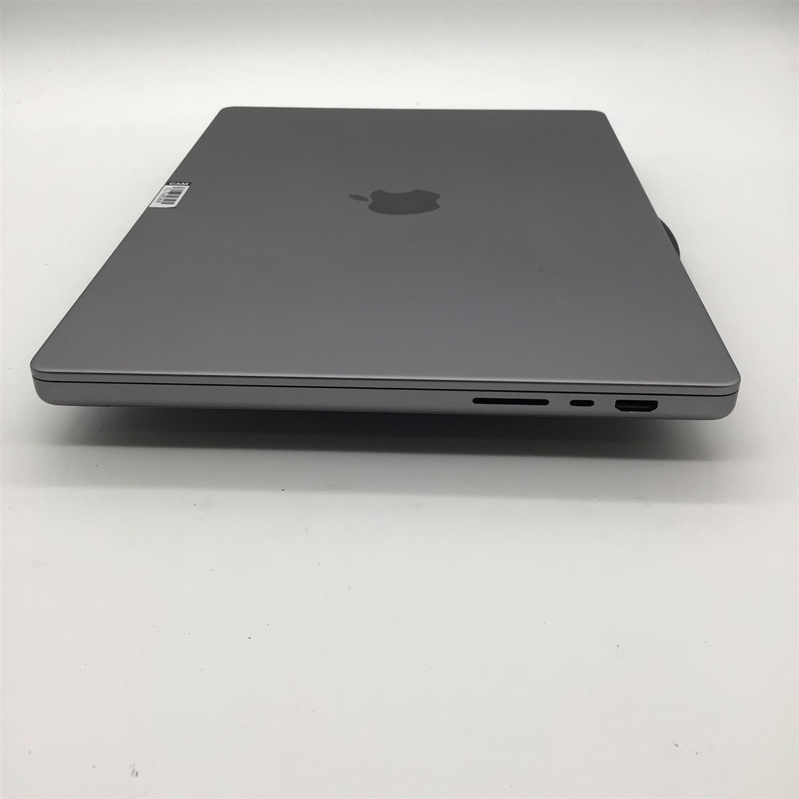 Apple A2485 Macbook Pro 16″ Apple M1 Pro/32GB RAM/1TB SSD – Mac OS: Tahoe