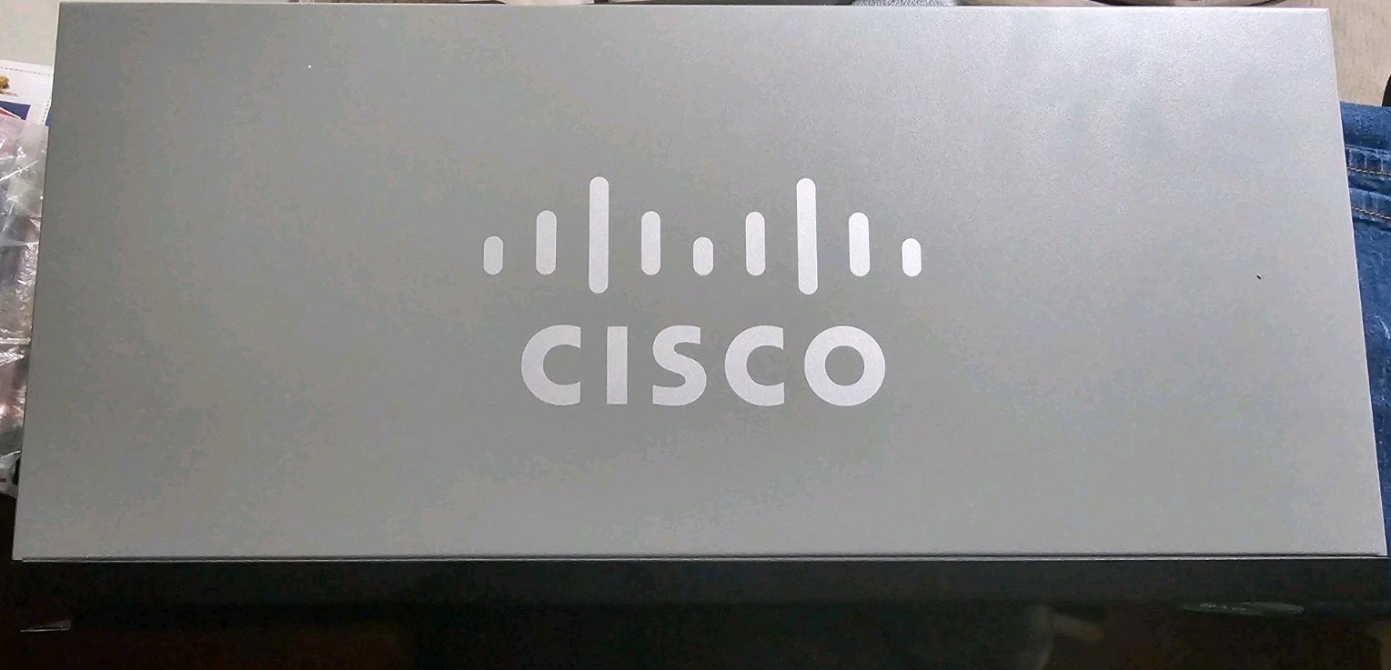 Cisco SG350-28 28-Port Gigabit Fully Managed Layer 2 Rack Switch w/ SFP
