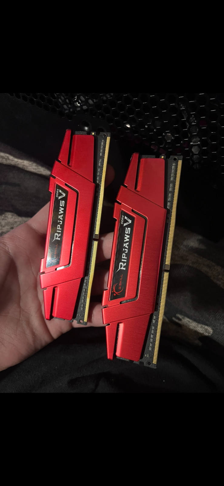 16gb ddr4 2400mhz udimm ram memory Intel xmp 2.0 F4-2400C15D-16GVR 2x8gb