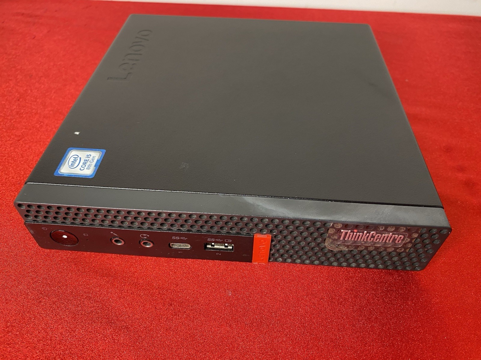 Lenovo ThinkCentre M720Q Tiny Intel i5-8500T / 8GB RAM / 500GB nvme / Windows 11