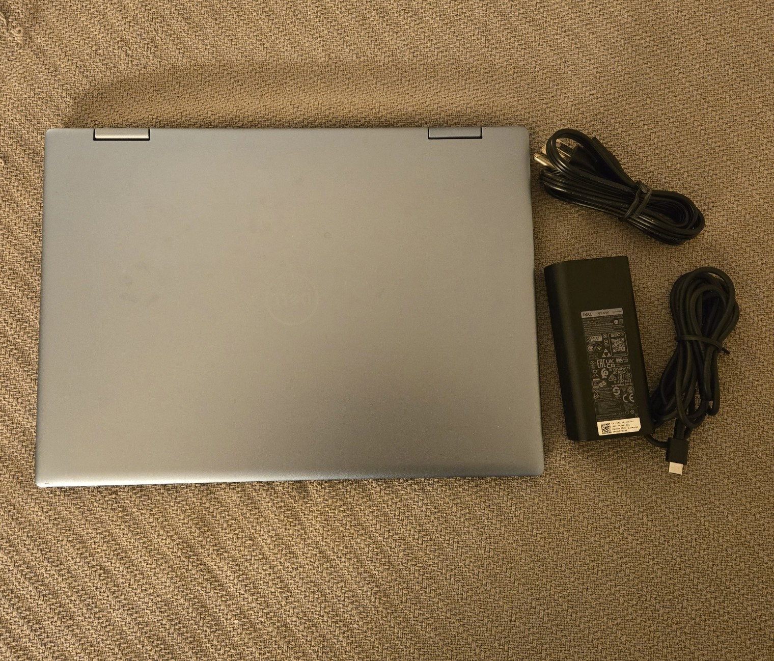 Dell Inspiron 14 7435 2-in-1 14″ Ryzen 5 7530U 8GB 477GB SSD Win11 Silver MINT