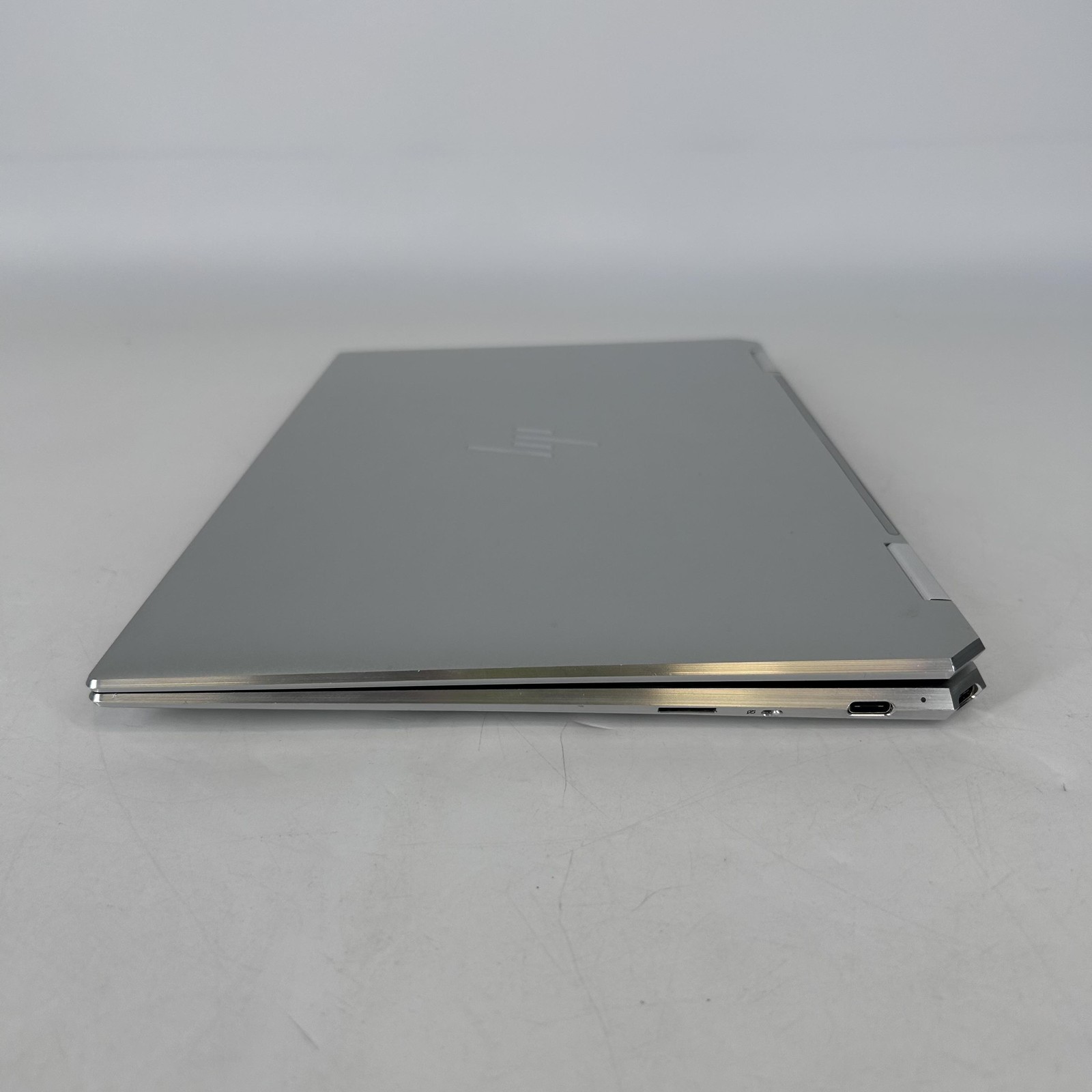 HP Spectre 13 x360 Silver 4K TOUCH i5-1035G4 1.10GHz 8GB 256GB SSD YELLOW HUE