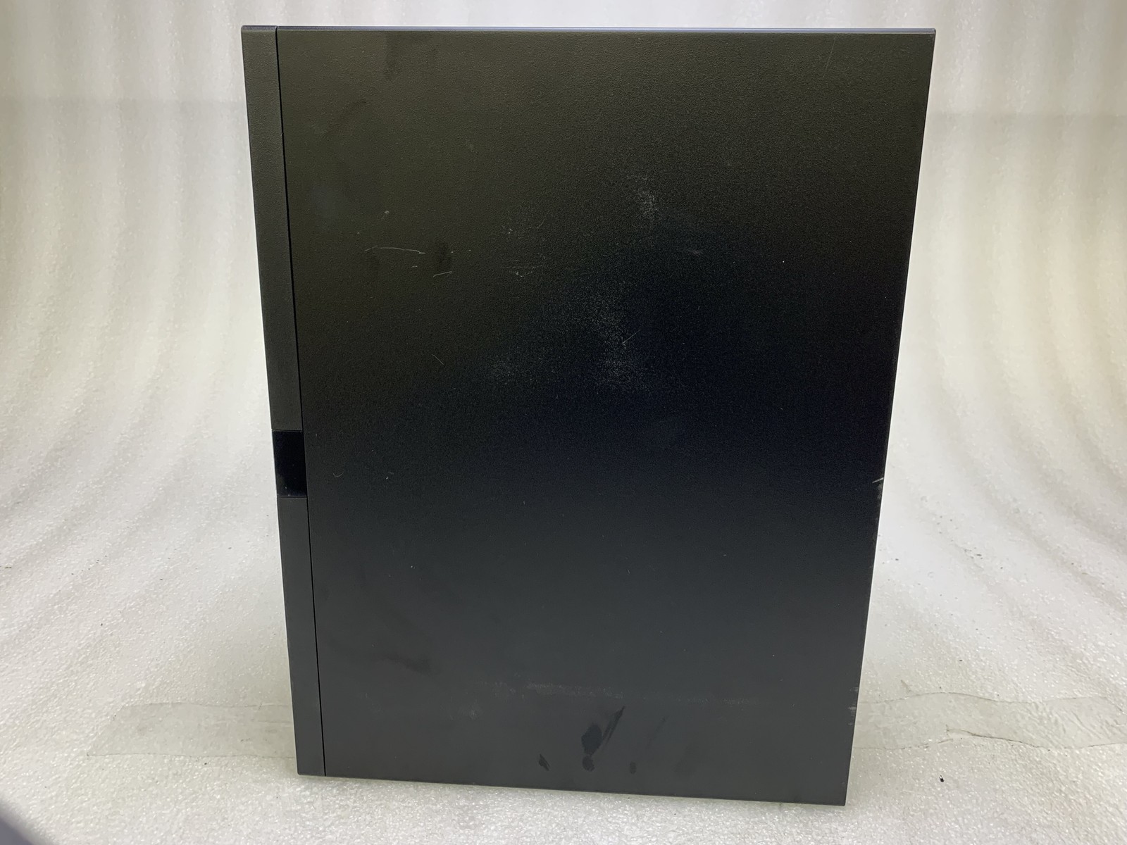 Dell Vostro 3670 Intel Core i7-8700 3.2GHz 8GB RAM 1TB SSD NVIDIA NO OS Good